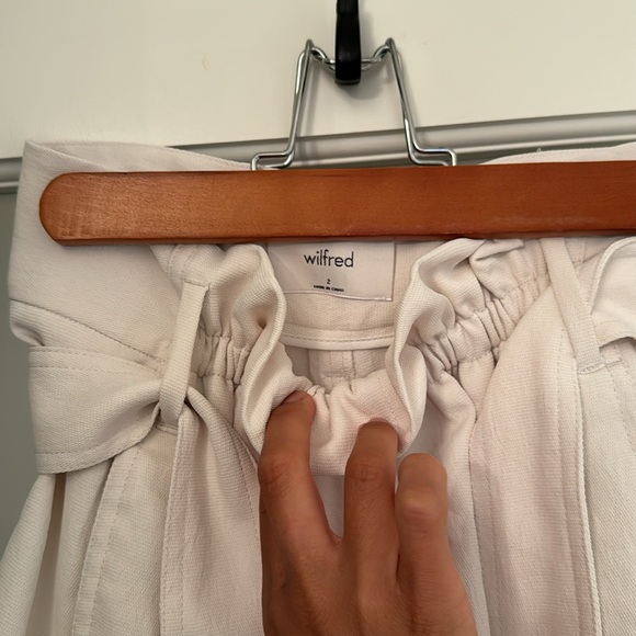 Wilfred Paperbag Shorts Light Birch - Picture 10 of 10